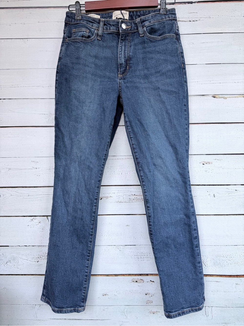 Universal Thread High-Rise Slim Straight Leg Jeans Size 4 / 27R Regular